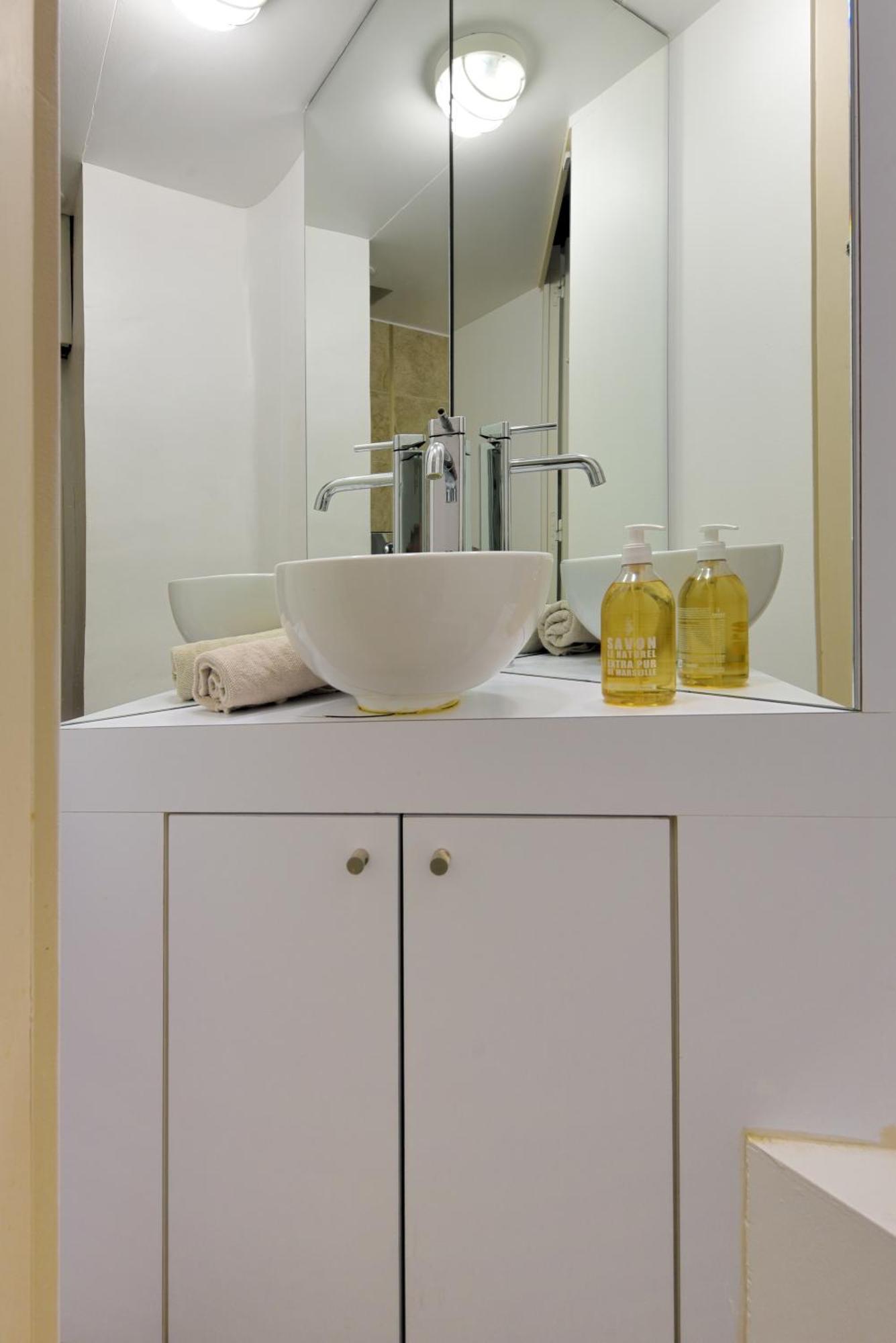 Vieux-Port Magnifique Appartement Loft Marseille Luaran gambar